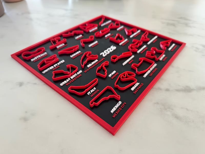 🏎️SISTA DAGENS REA – 49 % RABATT📅Formel 1-kalender 2026 F1